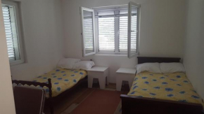 Room 4 U